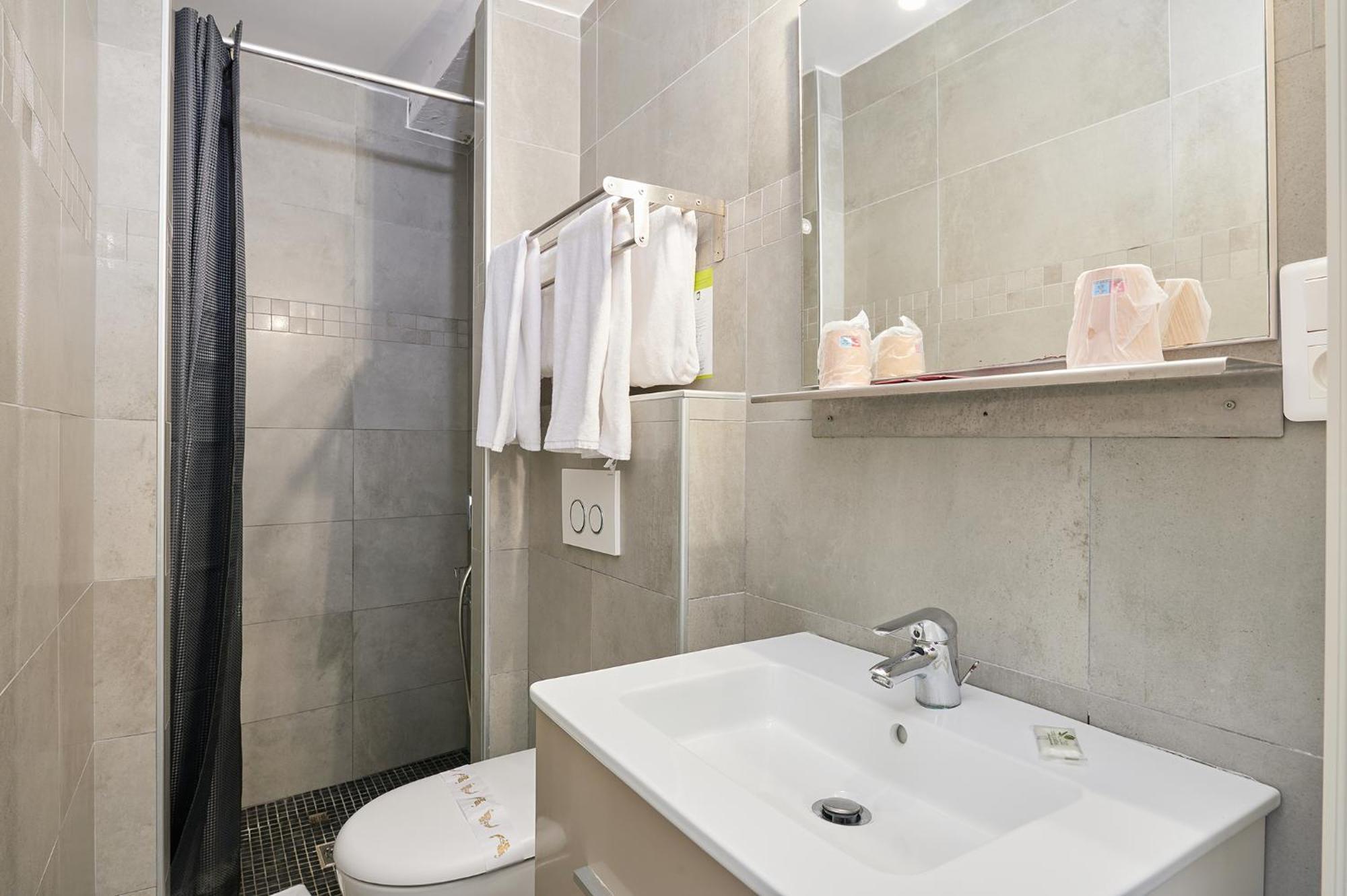 Hotel Triton Collioure Exteriör bild